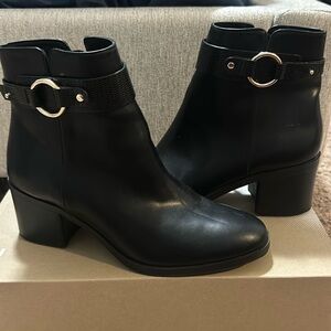 Ann Taylor Factory Ankle boots